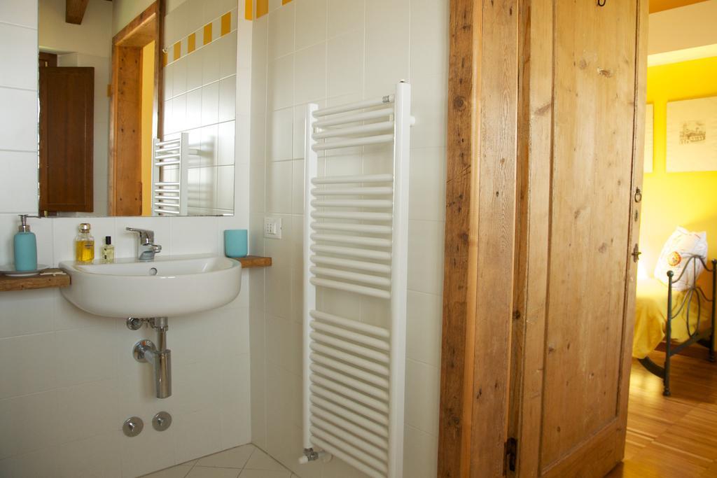 Cascina Delle Mele Bed and Breakfast Vittuone Exteriör bild