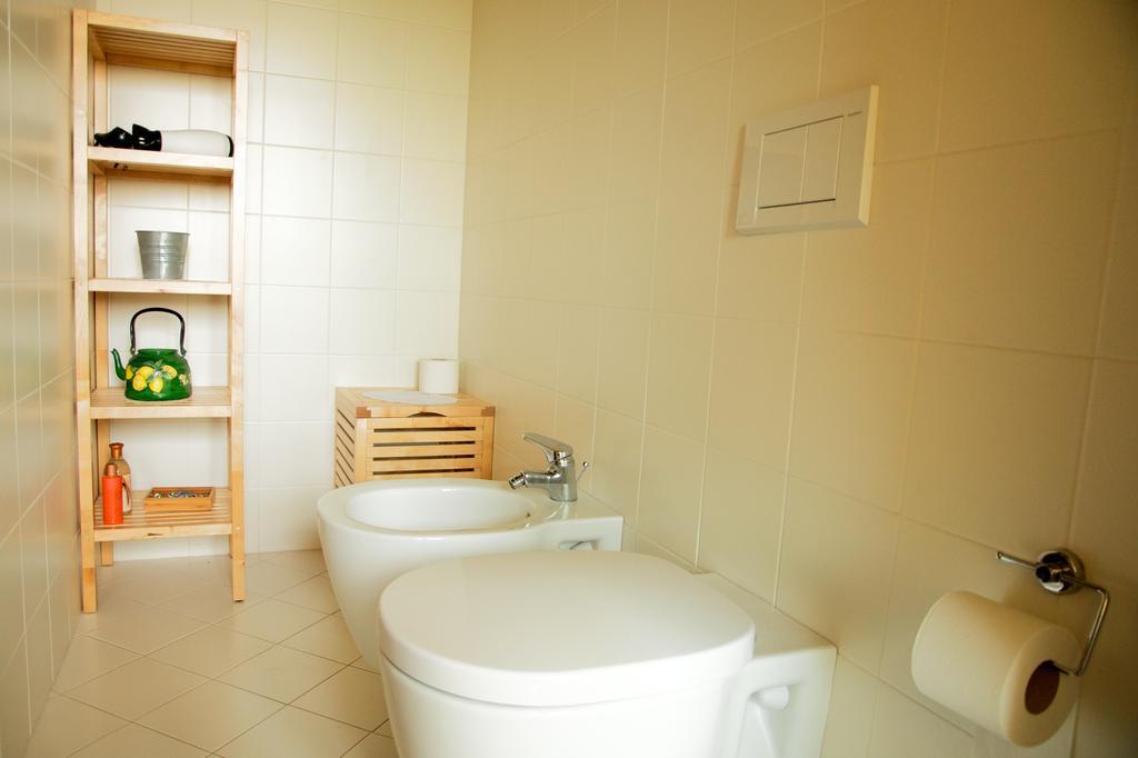 Cascina Delle Mele Bed and Breakfast Vittuone Exteriör bild